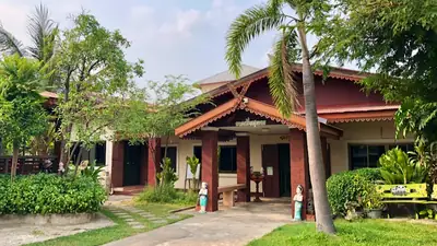 สุขฤทัยนวดเพื่อสุขภาพ (sisaket-travel.com)