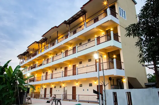 The Impress Sisaket