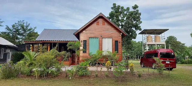 บ้านไร่ภูสะแบงเลควิวโฮมสเตย์&รีสอร์ท