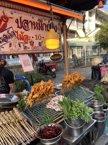 ถนนคนเดินศรีสะเกษ